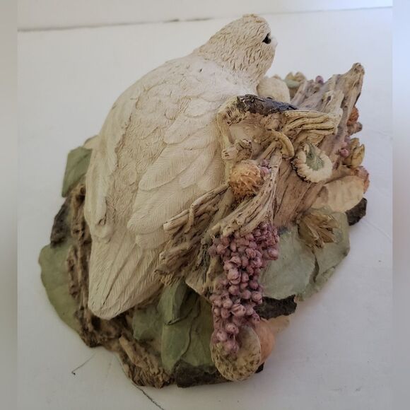 Quail in Nest - Picture 6 of 8